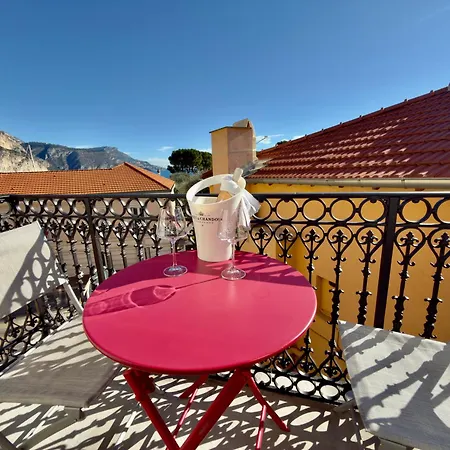 D'exception En Front De - 5 Pieces *