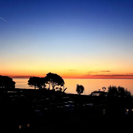 D'exception En Front De - 5 Pieces Апартаменты *