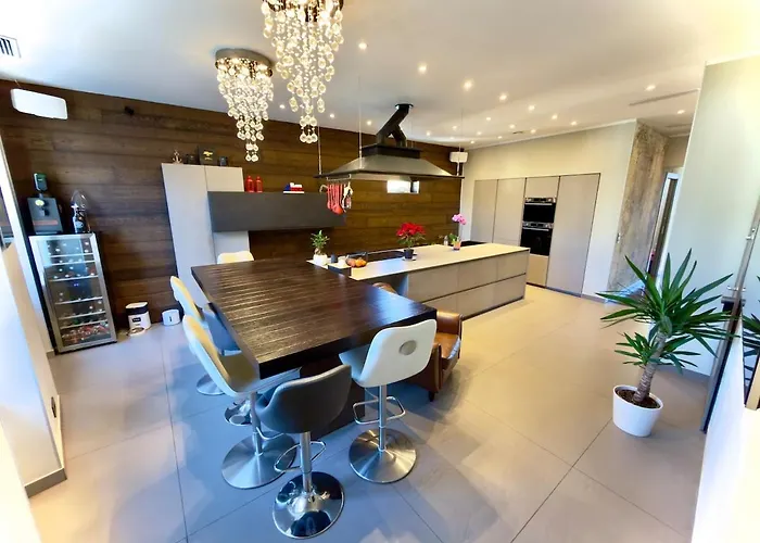 D'exception En Front De - 5 Pieces * Больё-сюр-Мер