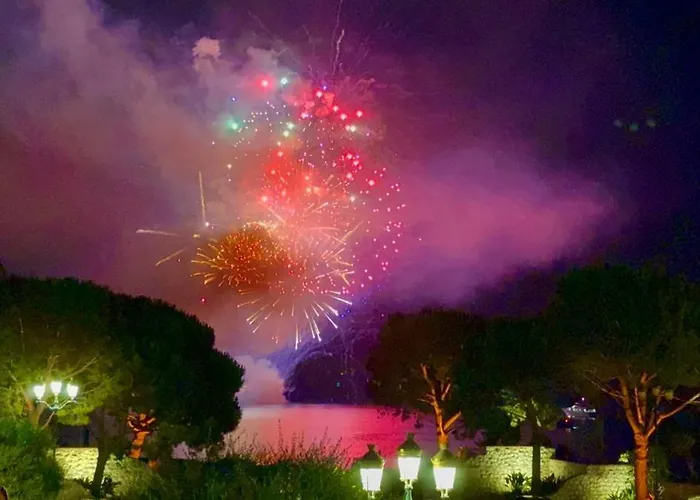 Апартаменты D'exception En Front De - 5 Pieces *